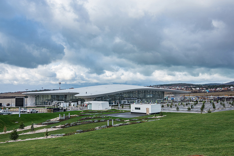 Новый аэровокзальный комплекс аэропорта Геленджик