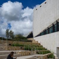 Палестинский музей в городе Бирзейт. Heneganh Peng Architects
